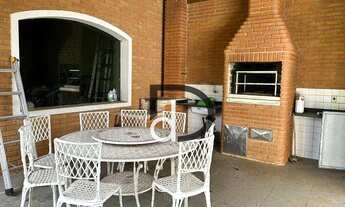 Imagem 2: Casa com 8 dormitórios, 400 m² - venda por R$ 1.990.000,00 ou aluguel por R$ 7.500,00/mês