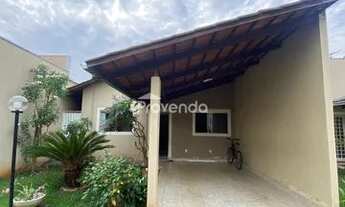 Imagem: CASA 2 QUARTOS CONDOMINIO ARAGUARIA III