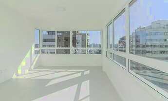 Imagem 2: PORTO ALEGRE - Apartamento Padrão - Jardim Botânico