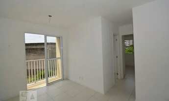 Imagem 3: Apartamento para Aluguel - Irajá, 2 Quartos, 45 m2