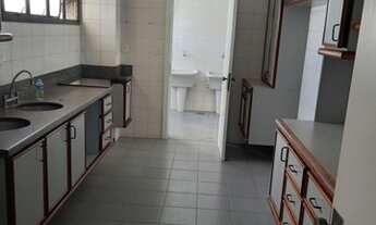 Imagem 5: Apartamento para aluguel e venda tem 200 metros quadrados com 4 quartos