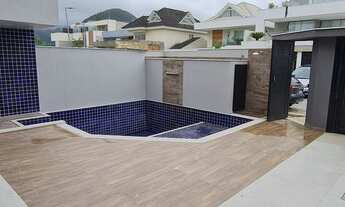 Imagem 4: Casa para venda tem 345 metros quadrados com 4 quartos