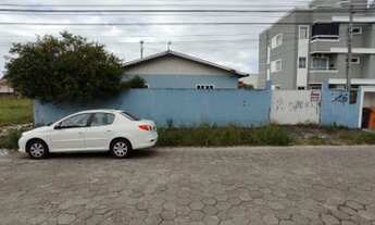 Imagem 3: CASA DE 2 QUARTOS - TERRENO COM 360M² (15X24) - MULTIFAMILIAR - CA861