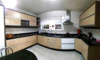 Imagem 5: Saraju Imóveis vende sobrado semi mobiliado no Conjunto Mercúrio ? Cajuru Ref. 84721