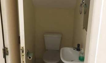 Imagem 6: Casa de condomínio para venda possui 155 metros quadrados com 4 quartos