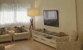 Imagem 2: Todo reformado. Melhor ponto de Ipanema, entre Garcia D?Avila e Anibal de Mendonça. Barão