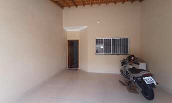 Imagem 3: Linda casa no Salerno com 2 quartos, 1 banheiro, e com garagem coberta