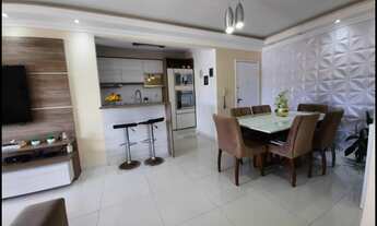 Imagem 5: Apto localizado no bairro Tabuleiro, próximo ao centro de Bal. Camboriú