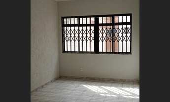 Imagem 6: 2 dormitórios 85 m2, 2 banheiros. Garagem demarcada-Aparecida - Santos - SP