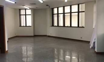 Imagem 6: SALÃO EM VÃO LIVRE NA SAVASSI