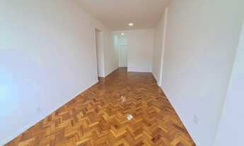 Imagem 2: RIO DE JANEIRO - Apartamento Padrão - TIJUCA