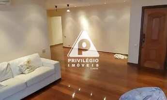 Imagem 4: 3 QUARTOS, 1 SUITE, 2 VAGAS DE GARAGEM MAIS VARANDA. LAGOA