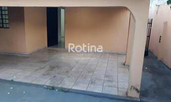 Imagem 3: Casa para aluguel, 3 quartos, 1 suíte, 1 vaga, Cidade Jardim - Uberlândia/MG