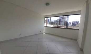 Imagem 2: Apartamento de 02 dormitórios para locação na Guilhermina, Prédio de frente para o mar!