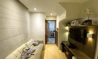 Imagem 4: Maravilhosa casa duplex reformada [VP