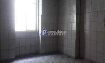 Imagem 5: Excelente terreno com três casas, disponível para venda na Privilégio Imóveis