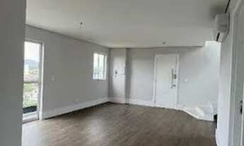 Imagem 2: Cobertura com 3 dormitórios à venda, 175 m² por R$ 750.000,00 - Santo Antônio - Joinville