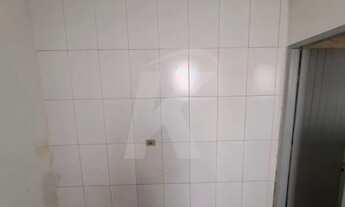 Imagem 6: Casa com 1 dormitório, cozinha, banheiro, área de serviço