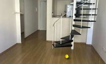 Imagem: Studio com dois andares para aluguel com