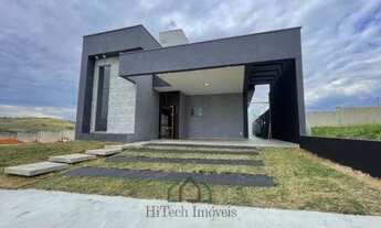 Imagem: Casa à venda 3 Quartos, 4 Vagas, 250M²