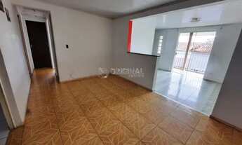 Imagem 3: Apartamento com 3 quartos para alugar por R$ 1300.00, 42.90 m2 - ORLEANS - CURITIBA/PR