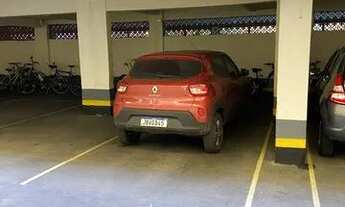 Imagem 3: Apartamento com 2 quartos mobiliado, área de serviço separada e vaga