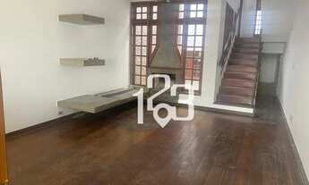 Imagem 3: Casa com 3 dormitórios para alugar no Centro, 250 m² por R$ 3.680/mês - Centro - Bragança