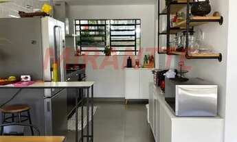 Imagem 4: Sobrado de 250m² com 3 quartos em Água Fria