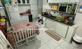 Imagem: REF 8138. 4 dormitórios. 1 vaga na garagem