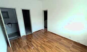 Imagem 2: Ótimo apartamento frente de rua [VP