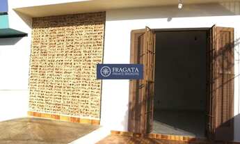 Imagem 3: Casa em rua tranquila