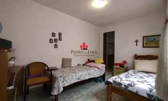 Imagem 7: Casa térrea na região central da Penha