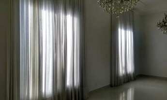 Imagem 6: Casa para venda tem 246 metros quadrados com 3 quartos