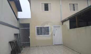 Imagem 1: Village com 3 dormitórios para alugar, 93 m² por R$ 2.500,00/mês - Residencial Bosque dos