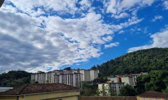 Imagem 6: Casa para venda possui 150 metros quadrados com 4 quartos em São Sebastião - Petrópolis