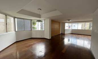 Imagem 5: Apartamento para venda possui 231 metros quadrados com 3 quartos em Ponta Verde - Maceió