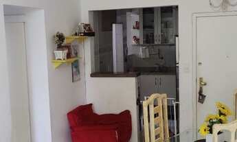 Imagem 5: Apartamento para venda com 65 metros quadrados com 2 quartos em Copacabana - Rio de Janeir