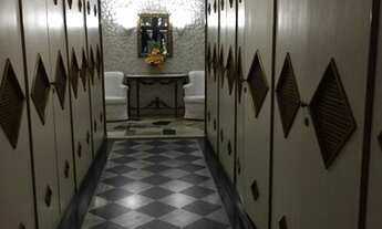 Imagem 2: Apartamento para venda tem 77 metros quadrados com 2 quartos em Laranjeiras - Rio de Janei