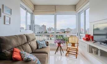 Imagem 3: Apartamento para venda possui 60 metros quadrados com 2 quartos em Azenha - Porto Alegre