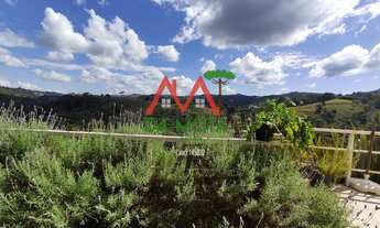 Imagem 6: Casa com linda vista em Campos do Jordão