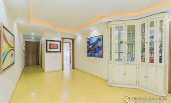 Imagem 2: Apartamento à venda de 120m² com 3 dormitórios, elevador e 2 vagas de garagem no Higienópo