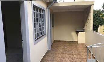 Imagem: Casa com 01 Quarto, Sala, e Garagem para