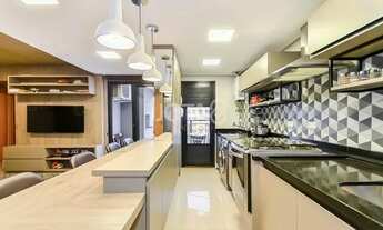 Imagem 4: CURITIBA - Apartamento Padrão - Água Verde