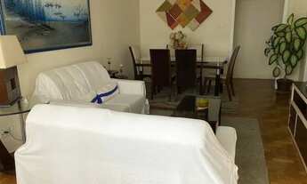 Imagem: Alugo quarto - sexo feminino - bairro Glória