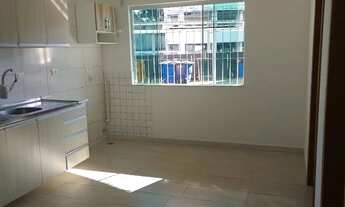 Imagem 2: Alugo ap de dois quartos térreo na Coloninha, Florianópolis