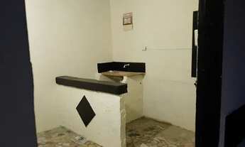 Imagem 2: Alugo quarto e cozinha