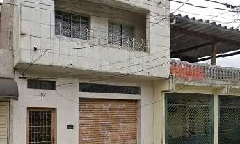 Imagem 2: Sobrado para Venda em São Paulo, Vila Rica, 4 dormitórios, 4 banheiros