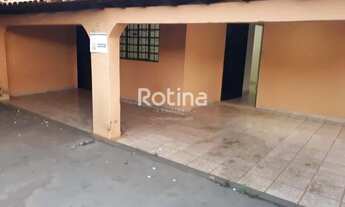 Imagem 2: Casa para aluguel, 3 quartos, 1 suíte, 1 vaga, Cidade Jardim - Uberlândia/MG
