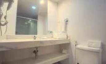 Imagem 5: Apartamento para venda tem 30 metros quadrados com 1 quarto em Caminho das Árvores - Salva