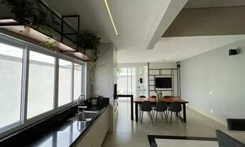 Imagem 4: Casa de condomínio para venda tem 212 metros quadrados com 3 quartos